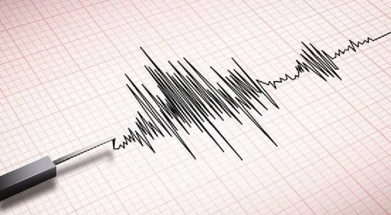 ഡൽഹിയിൽ ഭൂചലനം; റിക്ടർ സ്‌കെയിലിൽ 4 തീവ്രത രേഖപ്പെടുത്തി