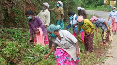 ഒരുവര്‍ഷത്തിനിടെ തൊഴിലുറപ്പ് ഉപേക്ഷിച്ചത് 1.86 ലക്ഷം തൊഴിലാളികള്‍