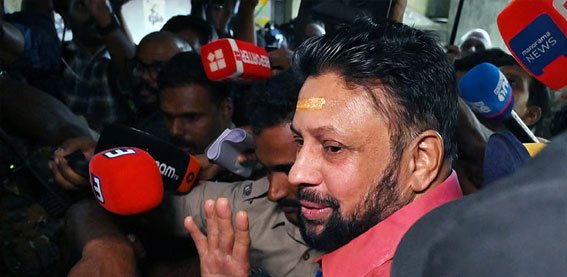 തന്ത്രിക്കെതിരെ തെളിവില്ലെന്ന വിചാരണക്കോടതി പരാമര്‍ശങ്ങള്‍ക്ക് സ്റ്റേ; ജാമ്യം റദ്ദാക്കാനുള്ള ഹര്‍ജിയില്‍ നോട്ടീസ്