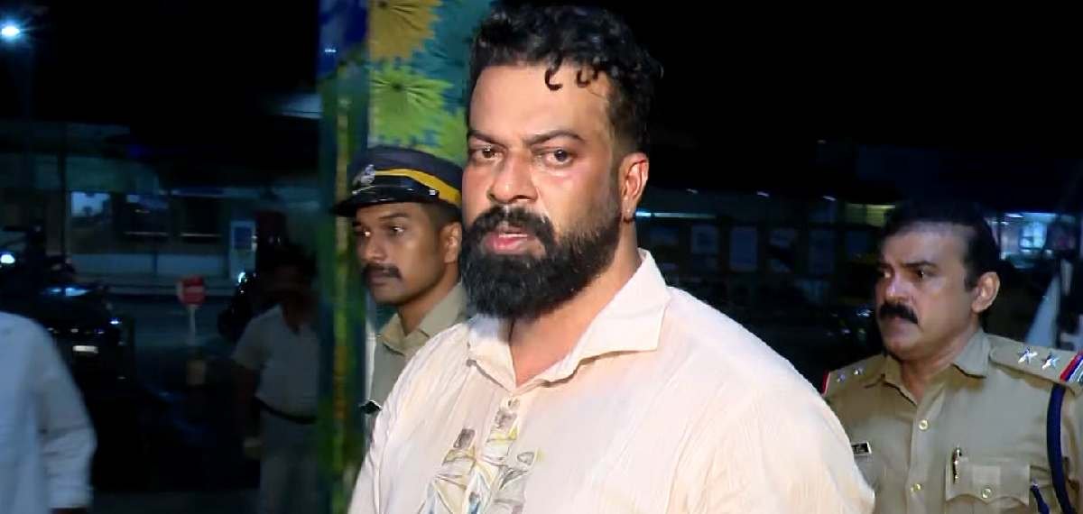 ബിജെപി കൗണ്‍സിലറുടെ അറസ്റ്റ്: പൊലീസുകാരെ ആക്രമിച്ചതിലും സുഗതനെതിരെ കേസ്
