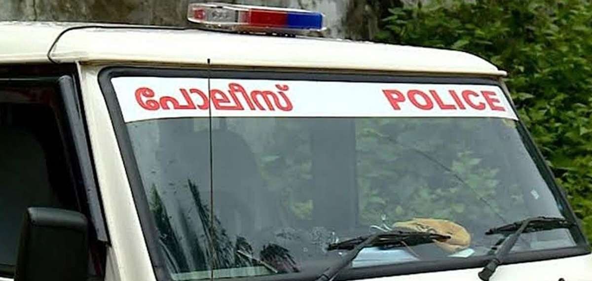 വാഗമണ്ണില് 6 വയസുകാരനും 8 വയസുകാരിക്കും നേരെ ലൈംഗികാതിക്രമം; ബന്ധുവായ 20കാരിക്കെതിരെ കേസ്